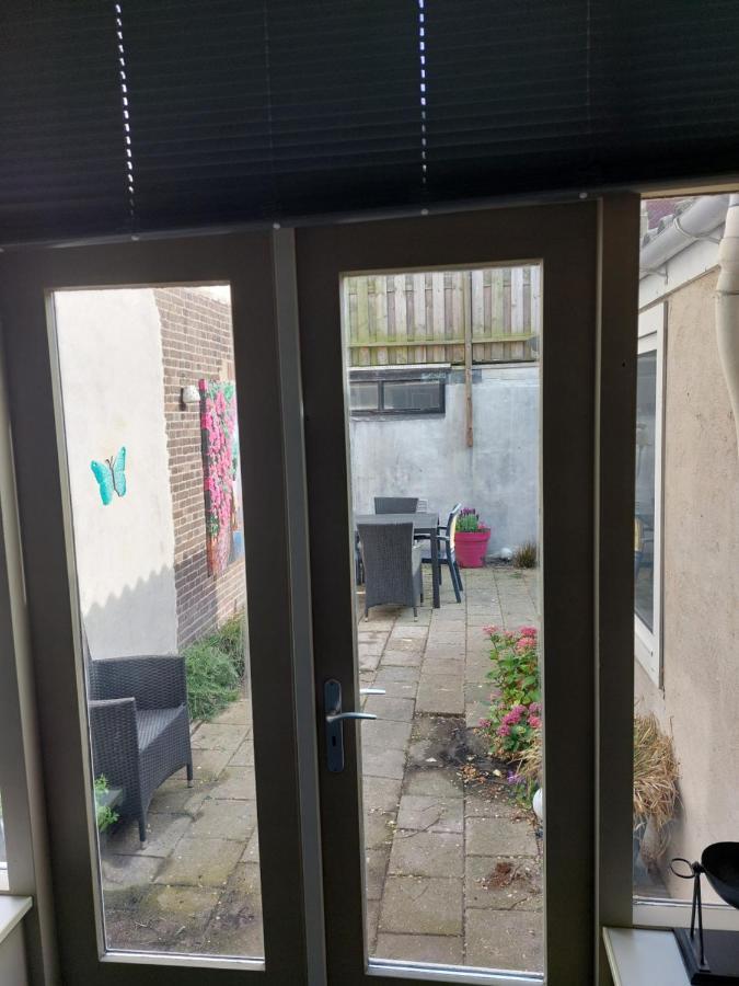 Fijn Vakantiehuis In Het Centrum Aan De Haven, Op Loopafstand Van De Zee En De Boot Naar Texel Den Helder Exterior photo
